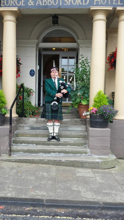 George And Abbotsford Inn