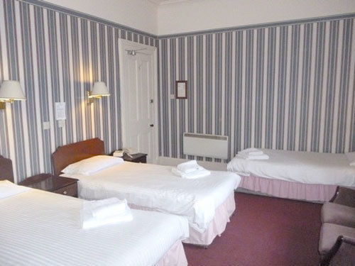 George And Abbotsford Mini-hôtel